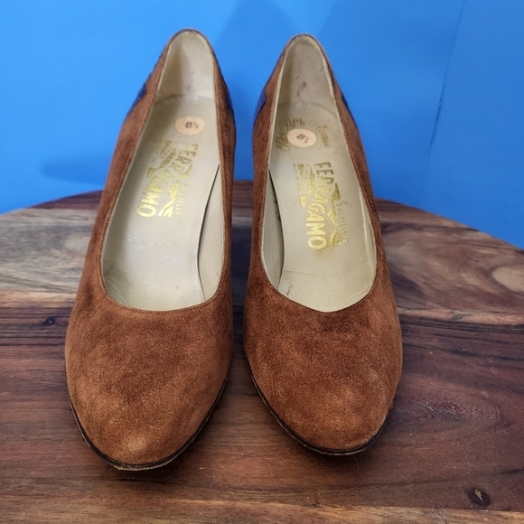 Salvatore Ferragamo Pumps Suede with Snake/Scale Heel Caramel/Brown Women's 8.5 - Picture 6 of 13